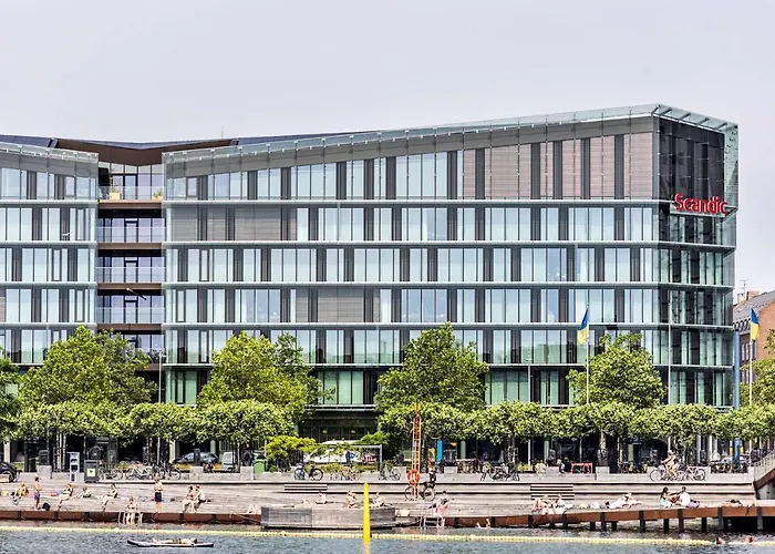 Hotel 4 estrelas: Scandic Spectrum