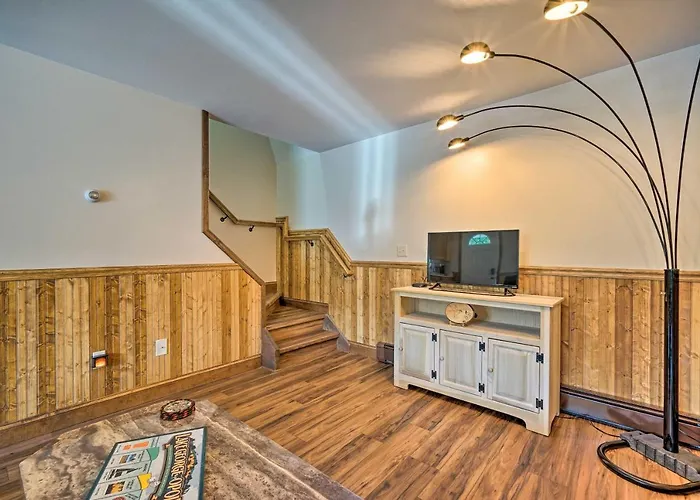 Bolton Landing Romantic Getaway For Two