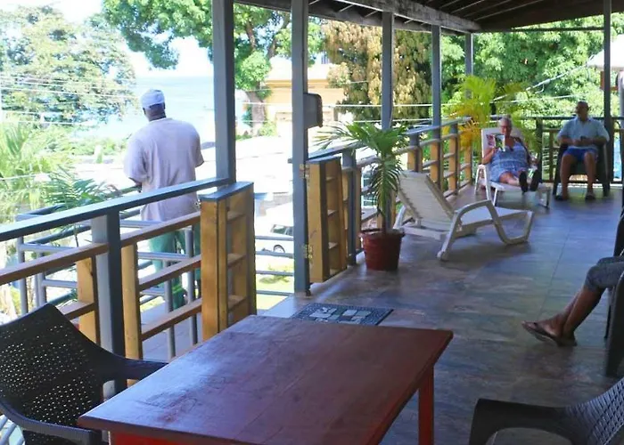 La Casa De Castara