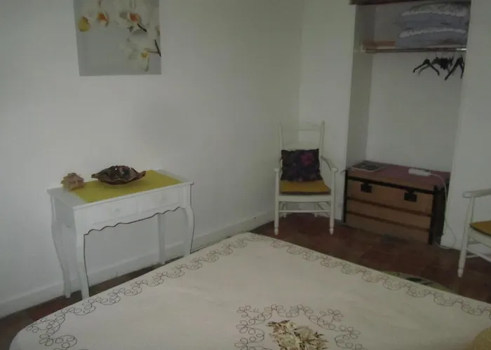 Chez Tania