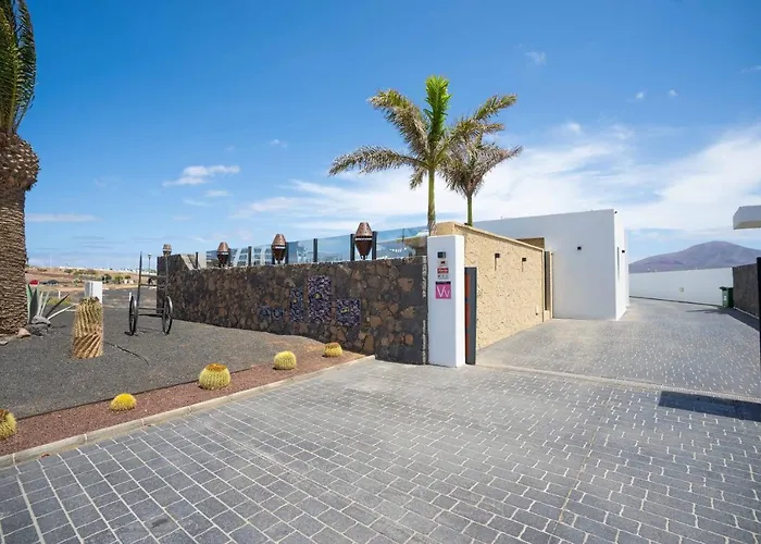 Chalet: Sea Breeze Villas Lapa&Claca