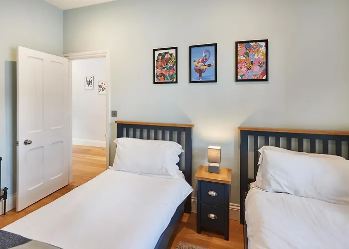 Host & Stay - The Old School House