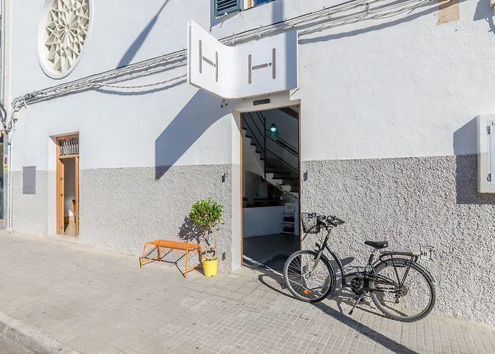Urban Hostel Palma - Albergue Juvenil - Youth Hostel