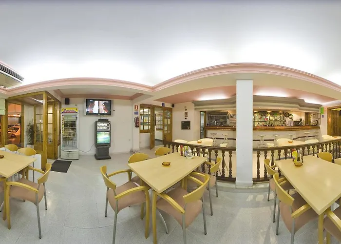 Hotel barato: Hostal Adelino