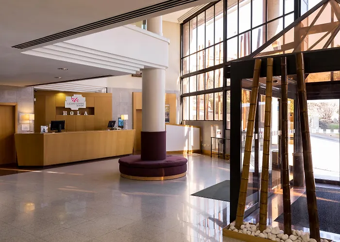 Hotel: Acta Pirámides