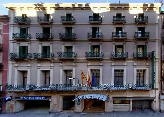 Hotel: Gaudi Hotel