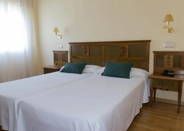Ele Hotel Puerta De Monfrague
