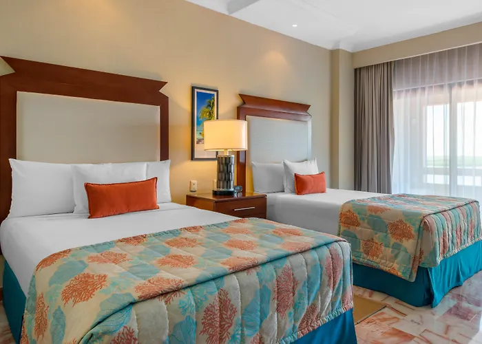  Wyndham Grand Cancun All Inclusive Resort & Villas