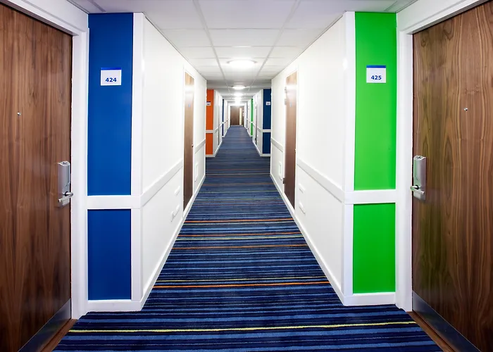 Holiday Inn Express London City, An Ihg