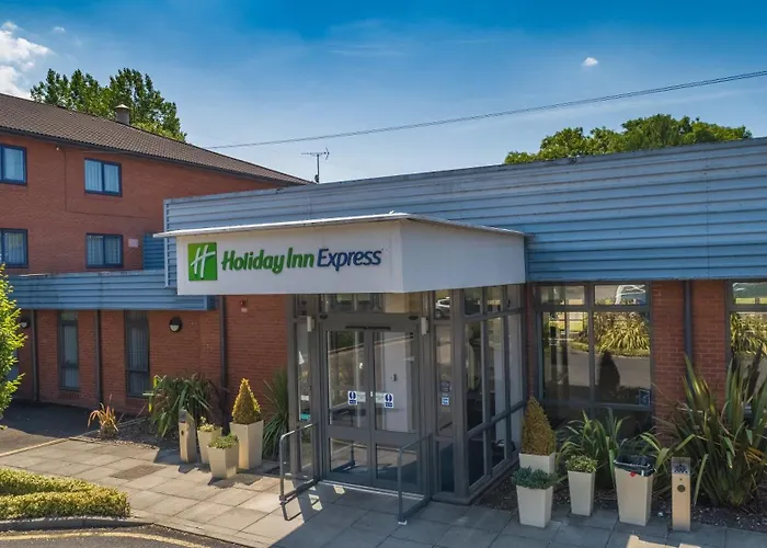 Holiday Inn Express Preston South By Ihg