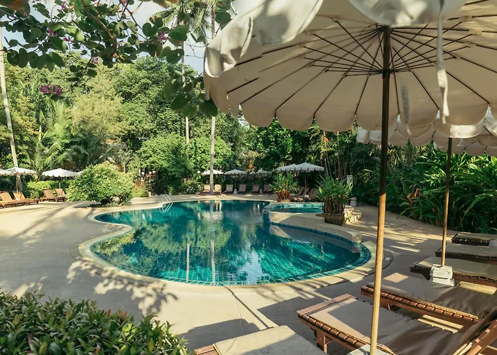 Beach hotel: The Fair House Beach Resort & Hotel
