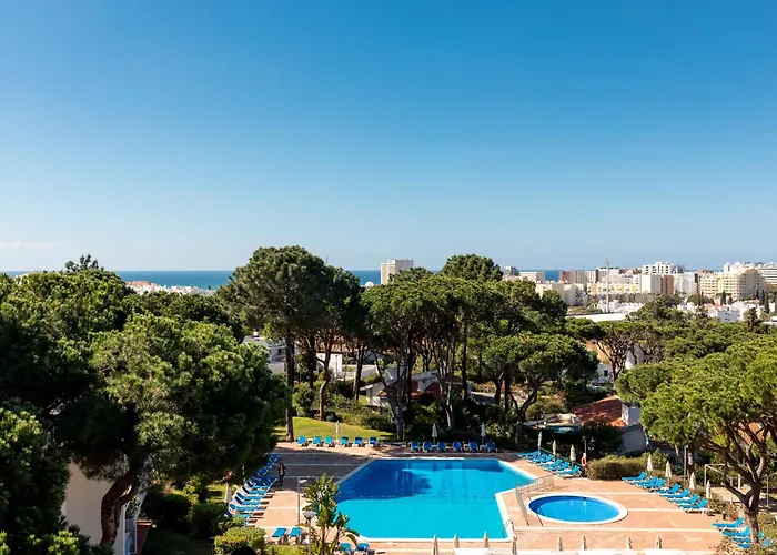 Self Catering : Apartamentos Turisticos Pinhal Da Marina