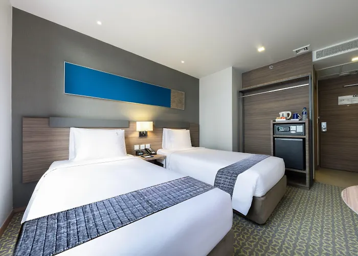 Beach hotel: Holiday Inn Express Bangkok Sathorn By Ihg