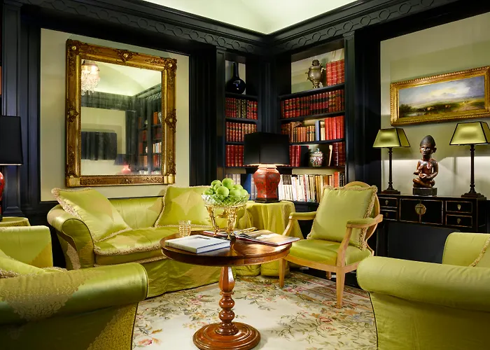 Hotel 5 estrelas: Hotel D'Inghilterra Roma - Starhotels Collezione