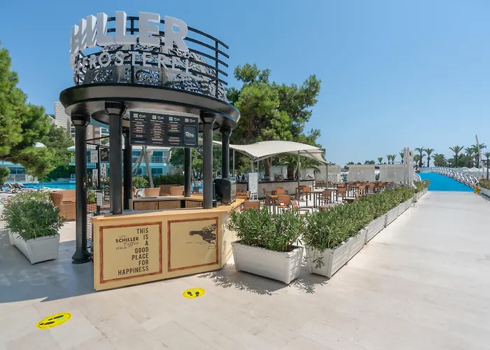 Familienhotel: Titanic Deluxe Lara