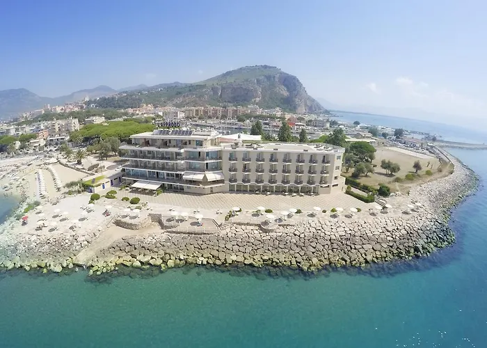 Hotel di lusso: Grand Hotel L'Approdo