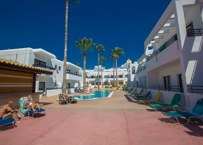 Cheap hotels Anthea Apartments
