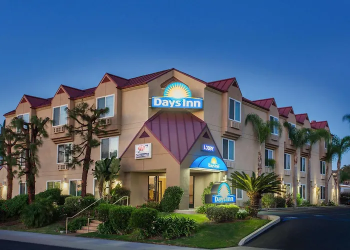 Days Inn By Wyndham Carlsbad