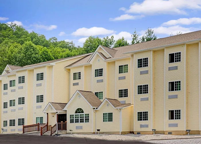 Microtel Inn & Suites By Wyndham Bryson City