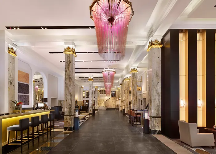 Jacuzzi-Hotel: Reichshof Hotel Hamburg