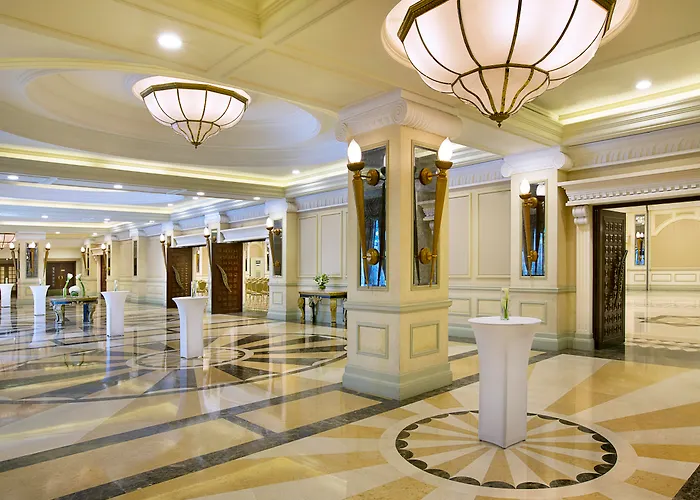 Al Habtoor Grand , Autograph Collection