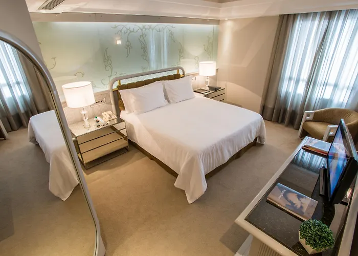 Hotel de luxo Apenas: Bourbon Curitiba Convention Hotel