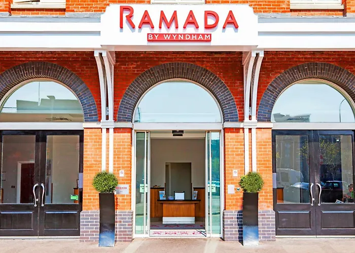 Romantic hotels Ramada By Wyndham Belfast