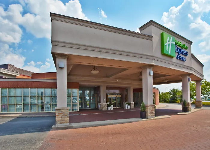 Hotels Close to Airport Glo Best Western Mississauga Corporate Centre
