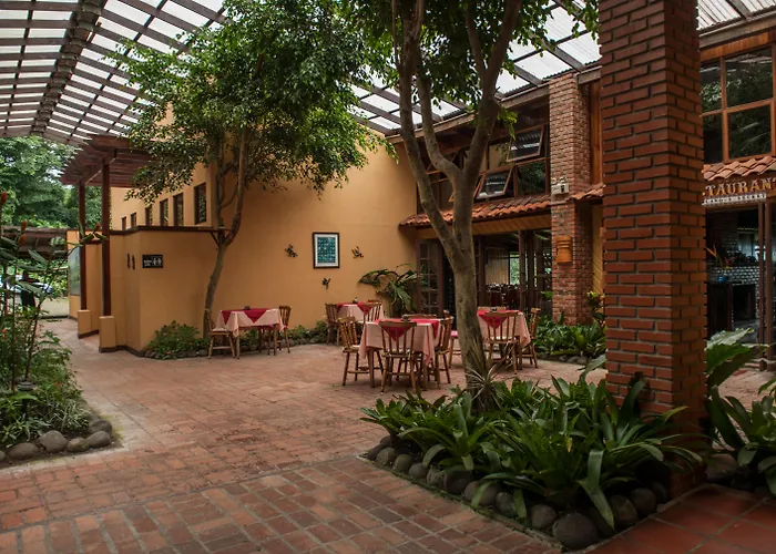 Hotel Arenal Lodge