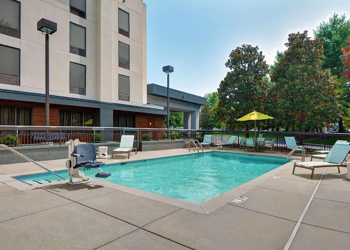 Hampton Inn
