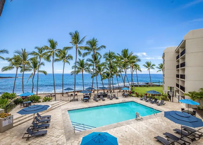 Hot Tub in Room Aston Kona By The Sea