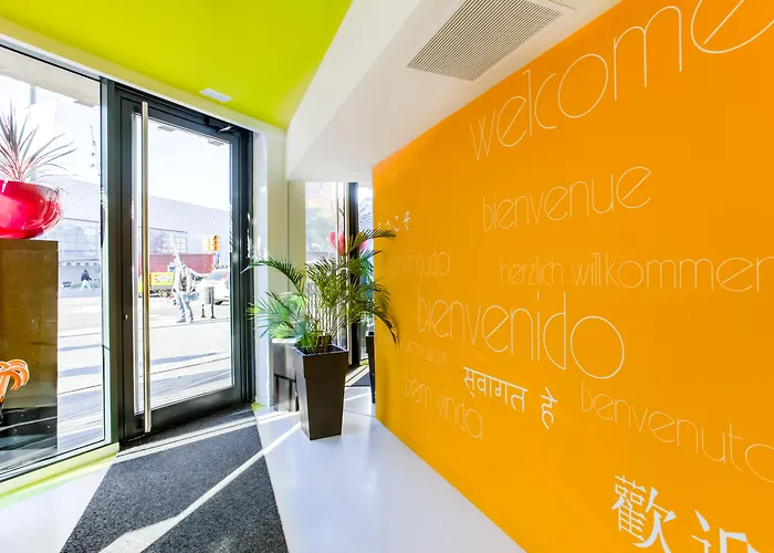 Cosmo Apartments Sants