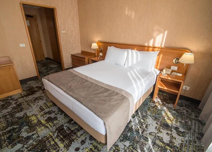 Holiday Inn Skopje By Ihg