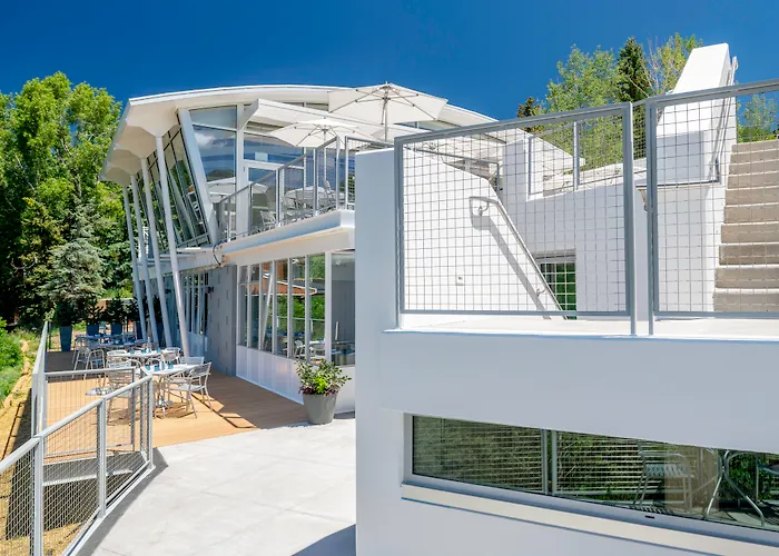 Aspen Meadows Resort