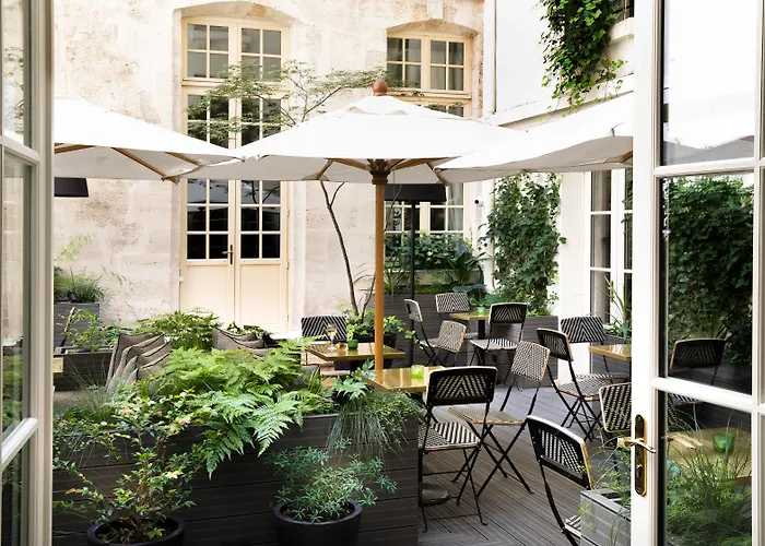 Hotel com piscina: Hôtel D'Aubusson