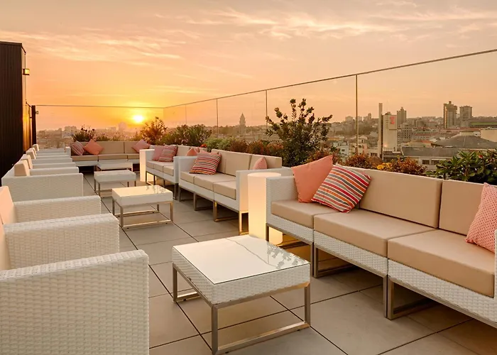 Premium Porto Downtown