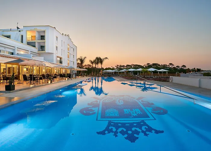 Resort: Dona Filipa Hotel