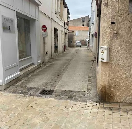 la maison du dauphin