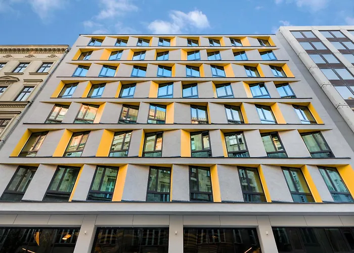 D8 Hotel