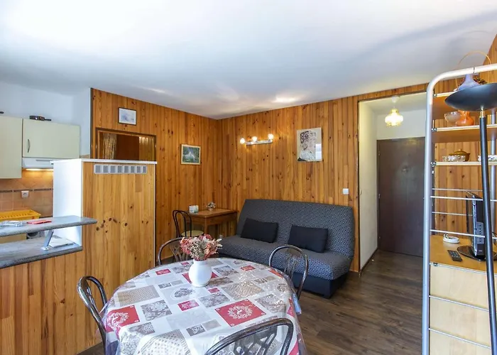 Appartement Gourette, 2 pièces, 6 personnes - FR-1-400-75
