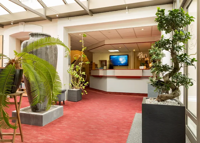 Pet Friendly hotel: Grand Hotel De Courtoisville