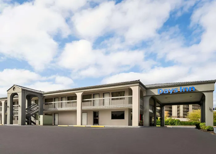 Days Inn By Wyndham Anderson