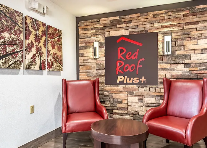 Red Roof Inn Plus+ Huntsville