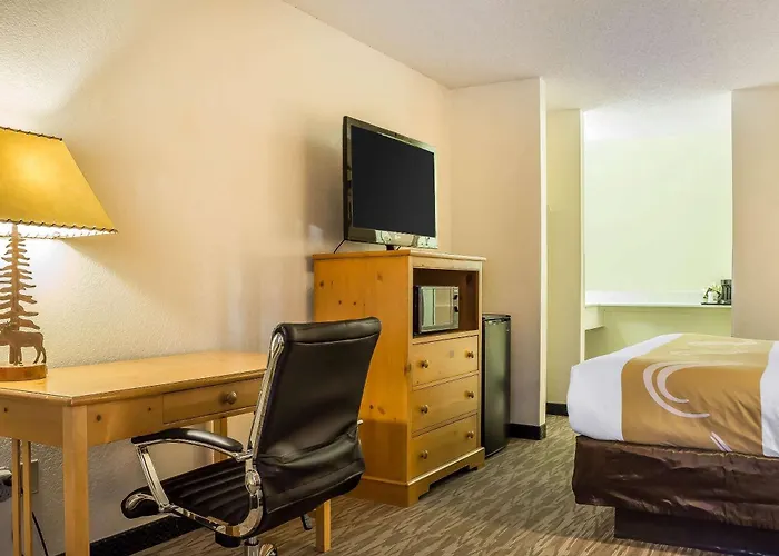 Motel: Quality Inn Pinetop Lakeside