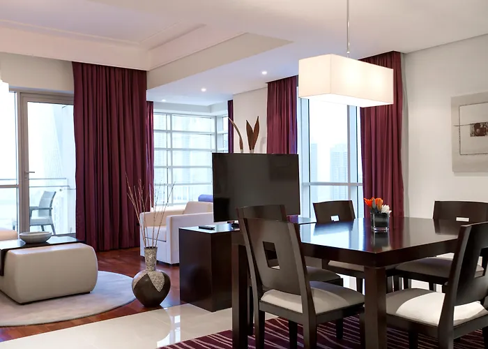Romantic hotels Pullman Dubai Jumeirah Lakes Towers