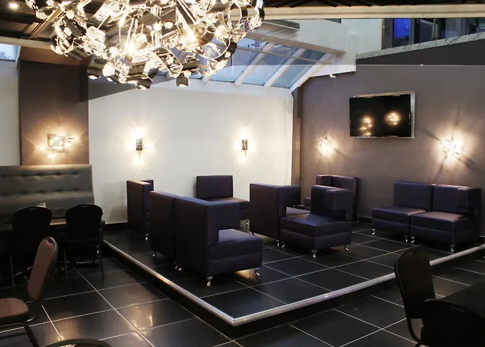 Lelux Hotel