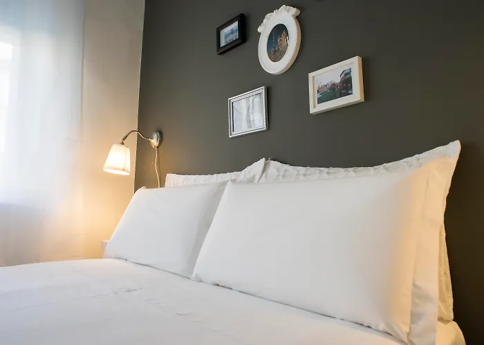 3-Sterne-Hotel: Bcharming House