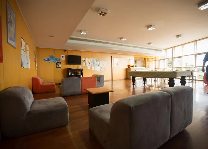 Hotel perto da faculdade: Hi Porto - Pousada De Juventude