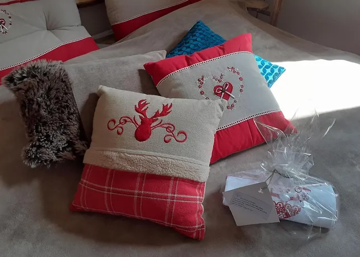 VALFREJUS - Appartement L'Erable Les Chalets de Florence 2 - Chaleureux et fonctionnel - plein centre à côté des télécabines - 4 à 7 pers