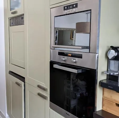 Appartement lumineux Seine, île St-Germain, proche Porte de Versailles et la Défense